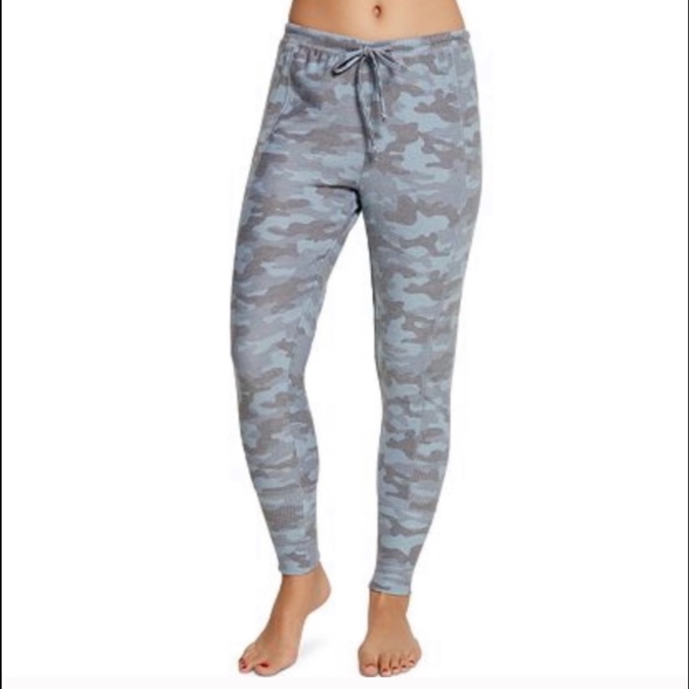 Chaser Super Soft Camo Joggers